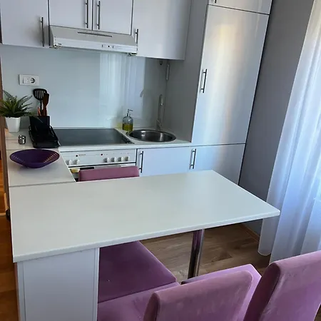 Apartment Sara
